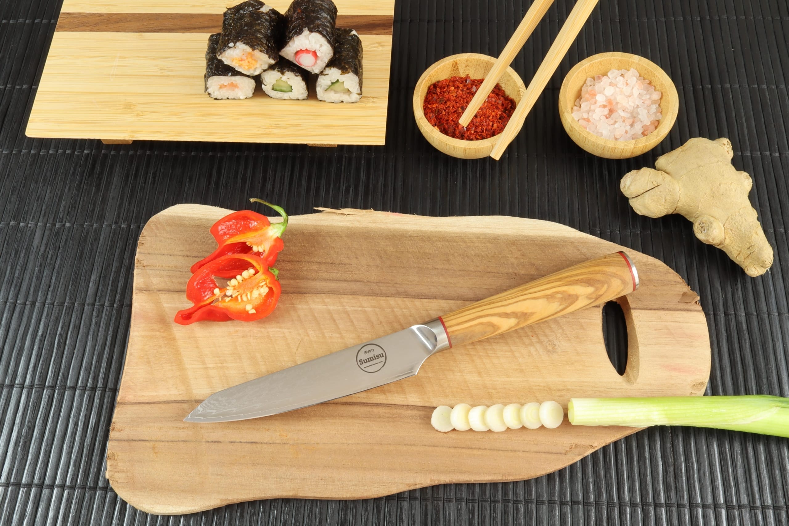 Préparer des sushis avec un couteau japonais